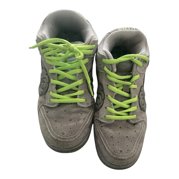 Kizo Kicks Shoes - Kizo Kicks Moon Rocks Sneakers GUC